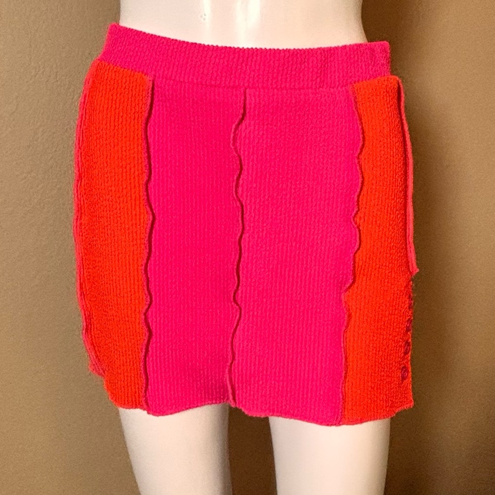 Hidden Cult Vibrant Pink and Orange Skirt Sz M